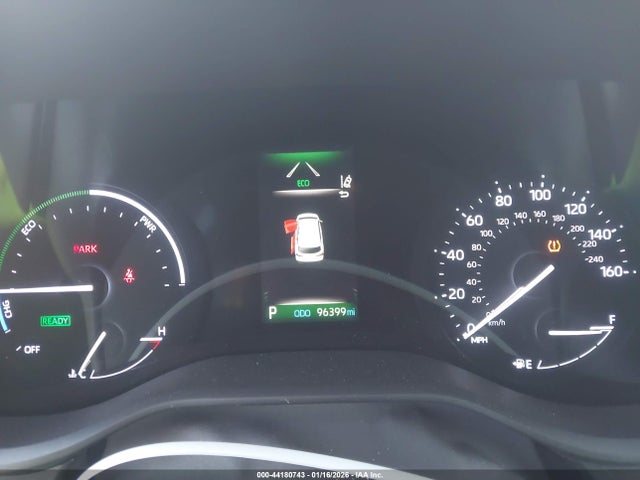 5TDKRKEC9NS123281 Toyota SIENNA LE