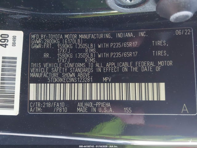 5TDKRKEC9NS123281 Toyota SIENNA LE