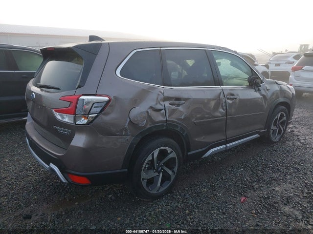 Продаж на аукціоні авто 2024 Subaru Forester Touring, vin: JF2SKAMC4RH494506, номер лоту: 44180747