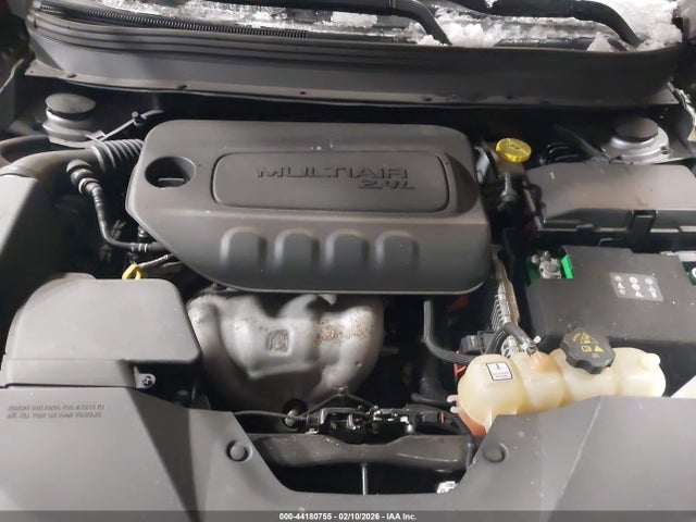 44180755 :رقم المزاد ، 1C4PJMLB1KD310847 vin ، 2019 Jeep Cherokee Latitude Plus 4x4 مزاد بيع