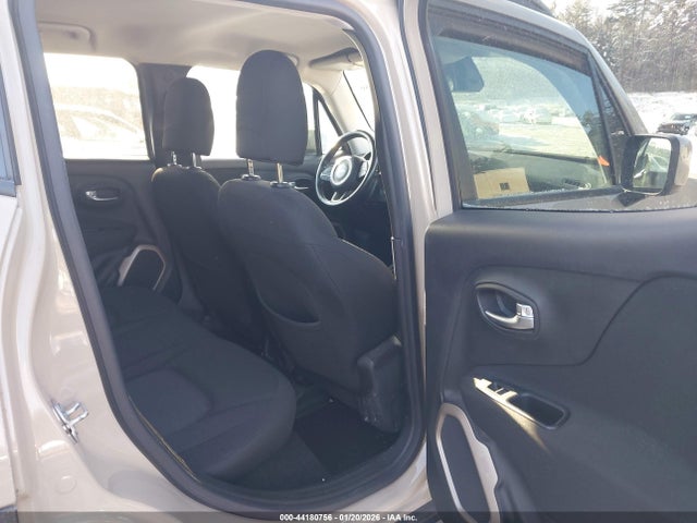 Jeep Renegade Latitude 2015 ZACCJBBT3FPB47641 Image 8