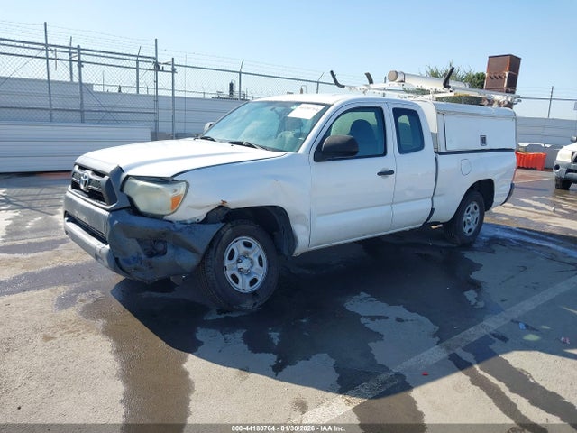 Toyota Tacoma 2015 5TFTX4CN2FX054651 Image 2