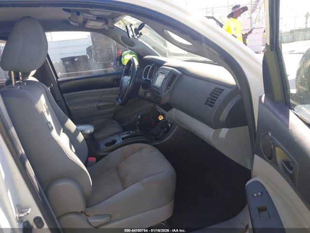 Toyota Tacoma 2015 5TFTX4CN2FX054651 Image 5