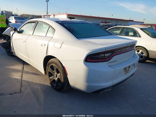 2C3CDXBG4NH200777 Dodge Charger Sxt Rwd