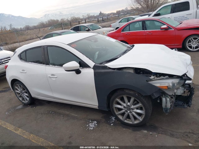 JM1BN1L76H1101901 Mazda Mazda3 Touring