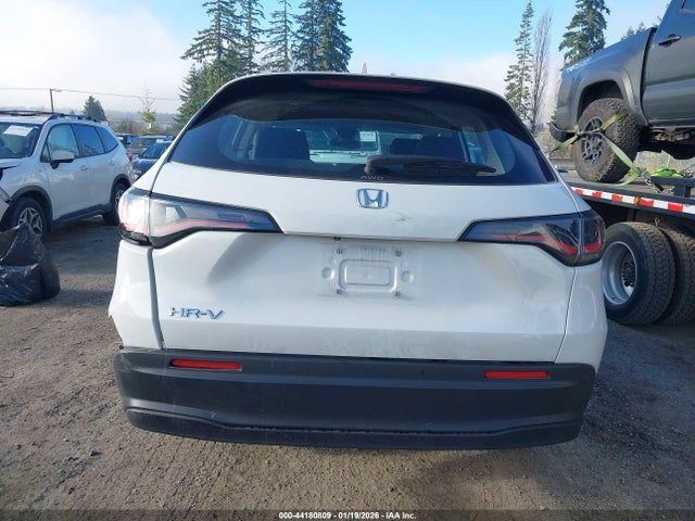3CZRZ2H33RM737933 Honda Hr-v Awd Lx