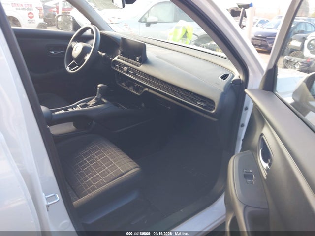 3CZRZ2H33RM737933 Honda Hr-v Awd Lx