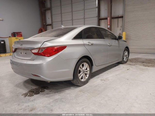 2013 Hyundai Sonata Gls მანქანა იყიდება აუქციონზე, vin: 5NPEB4AC0DH741080, აუქციონის ნომერი: 44180819
