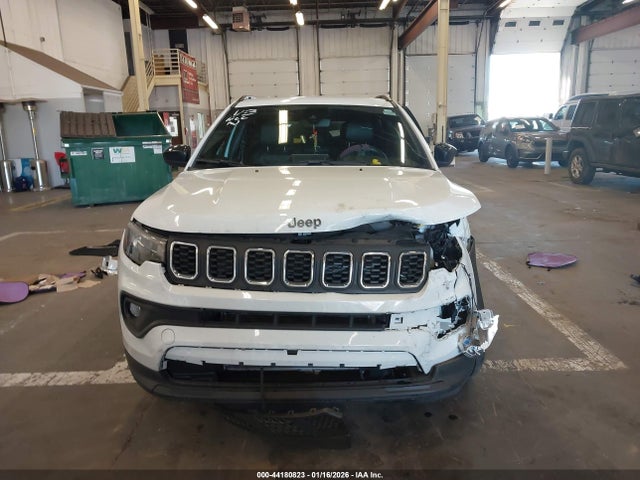 Jeep Compass Latitude 4x4 2025 3C4NJDBN5ST533678 Image 12