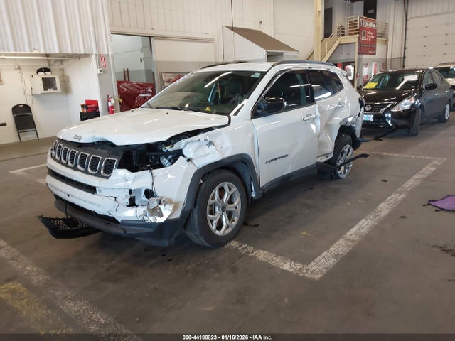 Jeep Compass Latitude 4x4 2025 3C4NJDBN5ST533678 Image 2
