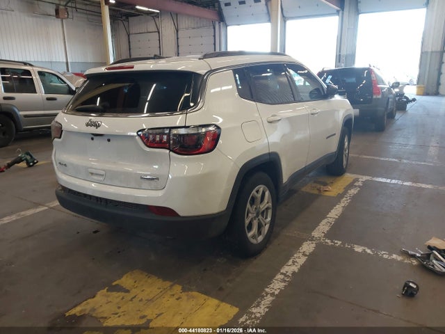 Jeep Compass Latitude 4x4 2025 3C4NJDBN5ST533678 Image 4