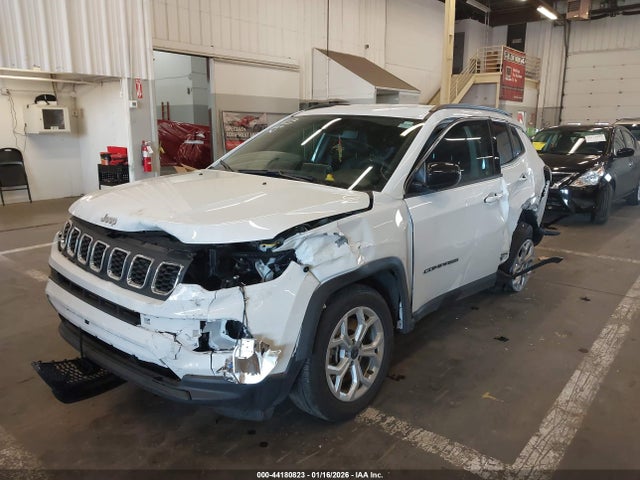 Jeep Compass Latitude 4x4 2025 3C4NJDBN5ST533678 Image 6