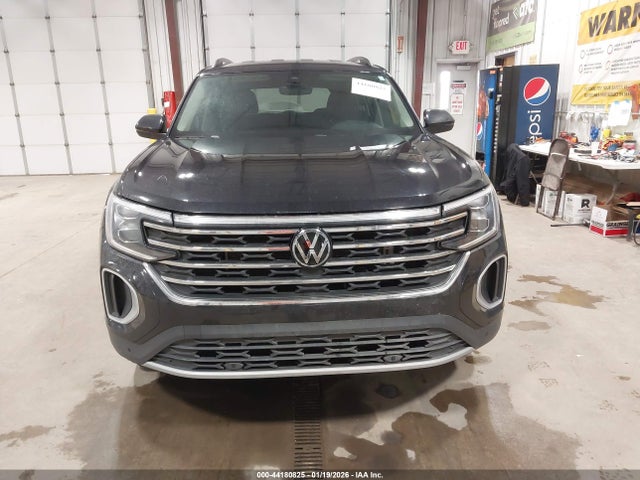 Продажа на аукционе авто 2024 Volkswagen Atlas 2.0t Se W/technology, vin: 1V2HR2CA6RC538608, номер лота: 44180825