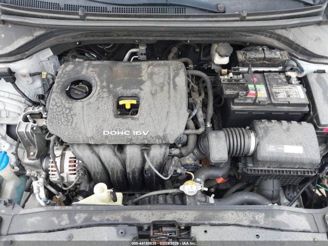 KMHD84LF3JU584305 Hyundai ELANTRA SEL