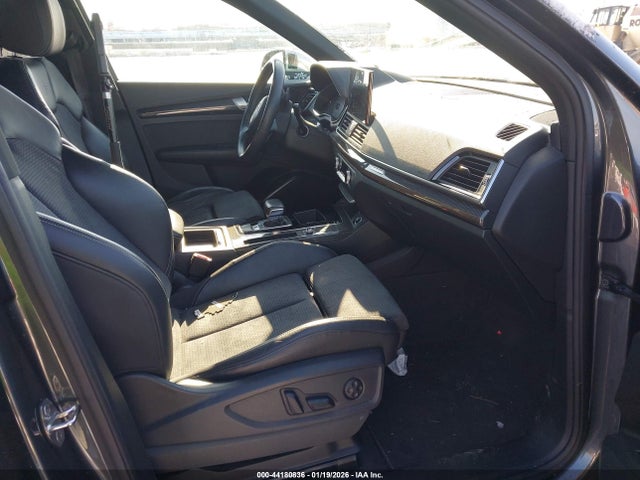 2022 AUDI SQ5 WA1A4AFY1N2042131 Photo 4