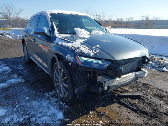 2022 AUDI SQ5 WA1A4AFY1N2042131 Photo 5