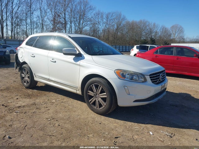 2017 VOLVO XC60 YV440MRU1H2154678