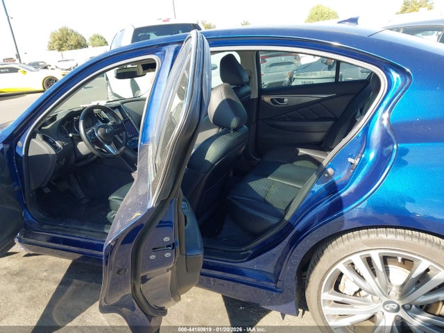 Продажа на аукционе авто 2018 Infiniti Q50 3.0t Sport, vin: JN1EV7AP2JM358158, номер лота: 44180919
