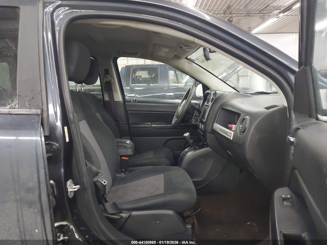 2014 JEEP COMPASS 1C4NJDBB3ED592874 Photo 4