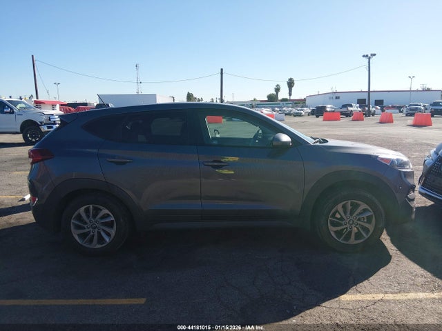 KM8J23A45GU158866 Hyundai TUCSON SE