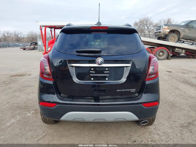 44181082 :رقم المزاد ، KL4CJESM5NB524189 vin ، 2022 Buick Encore Awd Preferred مزاد بيع