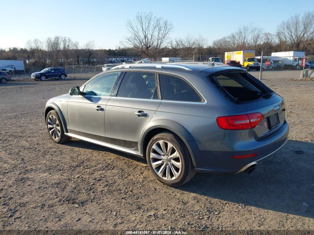 2016 AUDI ALLROAD WA1UFAFL8GA007199 Photo 2