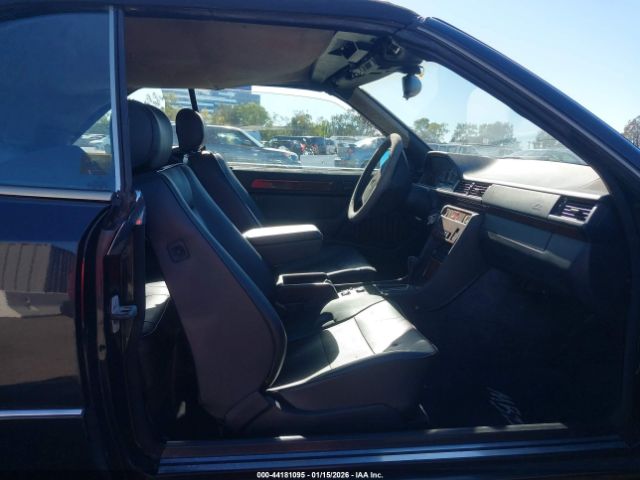 1994 MERCEDES-BENZ E WDBEA66E0RC139600 Photo 4