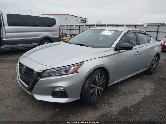 1N4BL4CV2NN316790 Nissan Altima Sr Fwd