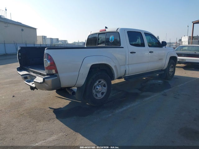 Toyota Tacoma Prerunner V6 2015 3TMKU4HN7FM044409 Image 4