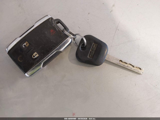 Продаж на аукціоні авто 2016 Gmc Sierra 2500hd Denali, vin: 1GT12UE89GF160762, номер лоту: 44181167