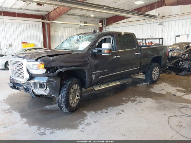 Продаж на аукціоні авто 2016 Gmc Sierra 2500hd Denali, vin: 1GT12UE89GF160762, номер лоту: 44181167