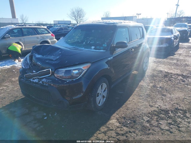 KNDJN2A2XG7304858 KIA Soul