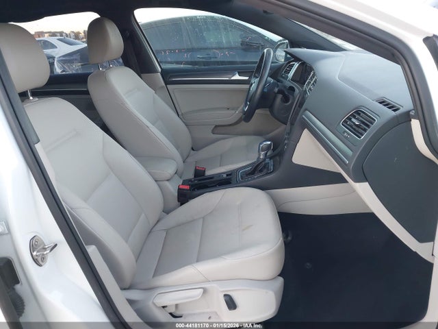 WVWPR7AU2KW911073 Volkswagen E-golf Sel Premium