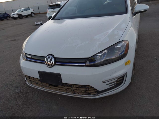 WVWPR7AU2KW911073 Volkswagen E-golf Sel Premium
