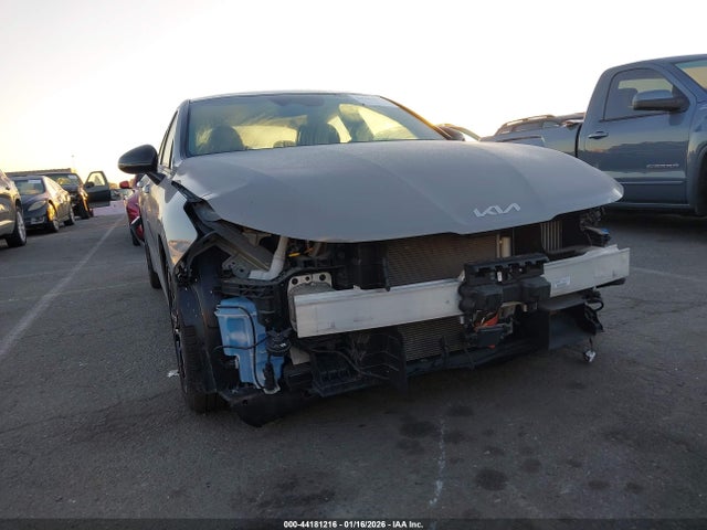5XXG64J2XNG160302 KIA K5 Gt-line