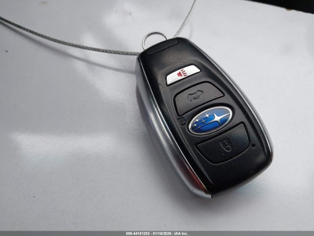 4S4BSATC2J3331673 Subaru Outback 2.5i Touring