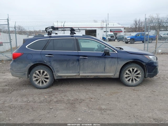 4S4BSATC2J3331673 Subaru Outback 2.5i Touring