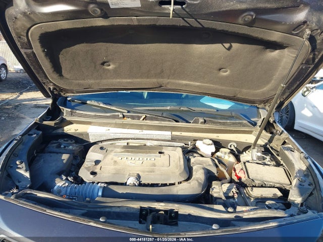 2022 CADILLAC XT4 1GYFZBR4XNF146776 Photo 9