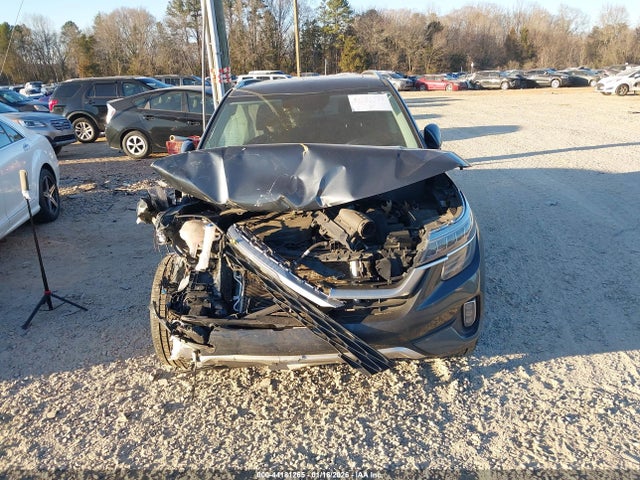 2023 Kia Seltos Sx Turbo მანქანა იყიდება აუქციონზე, vin: KNDETCA27P7399067, აუქციონის ნომერი: 44181265
