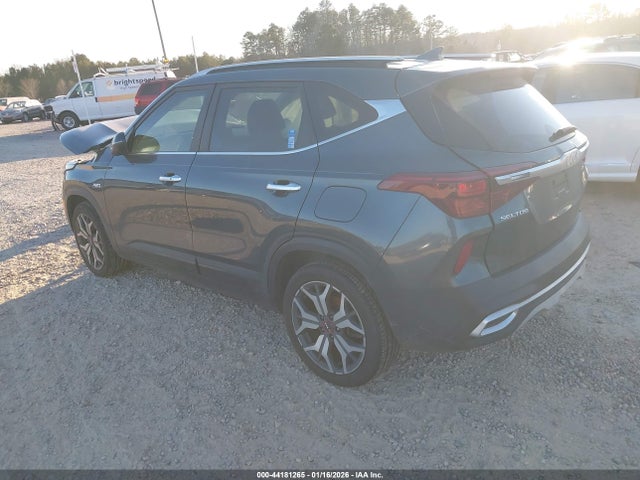 2023 Kia Seltos Sx Turbo მანქანა იყიდება აუქციონზე, vin: KNDETCA27P7399067, აუქციონის ნომერი: 44181265