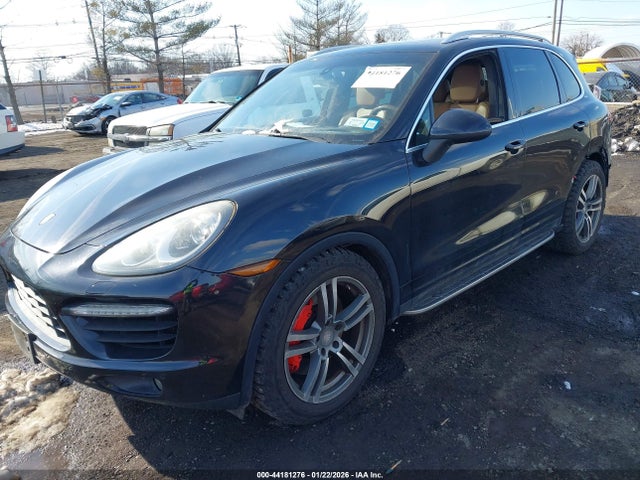 2011 PORSCHE CAYENNE WP1AC2A20BLA84974 Photo 1