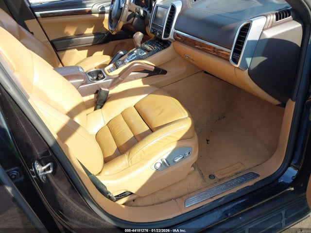 2011 PORSCHE CAYENNE WP1AC2A20BLA84974 Photo 4