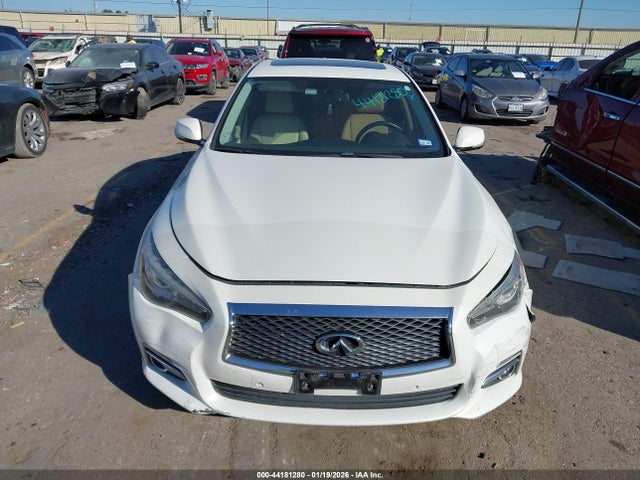 44181280 :رقم المزاد ، JN1BV7AR5EM686555 vin ، 2014 Infiniti Q50 Premium مزاد بيع