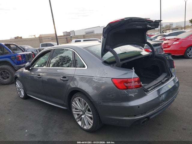 WAULNAF42HN010992 Audi A4 2.0t Premium