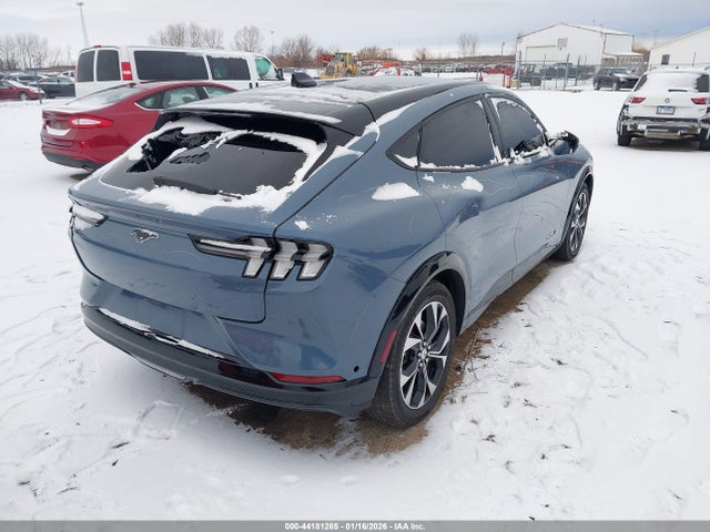 Ford Mustang Mach-e Premium 2023 3FMTK3R79PMA32490 Image 4