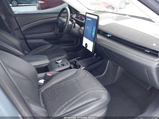 Ford Mustang Mach-e Premium 2023 3FMTK3R79PMA32490 Image 5