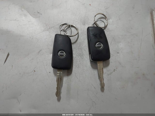 JN8AT2MV7HW007988 Nissan ROGUE S