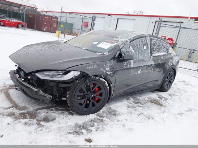 2023 TESLA MODEL X 7SAXCBE65PF397668 Photo 1