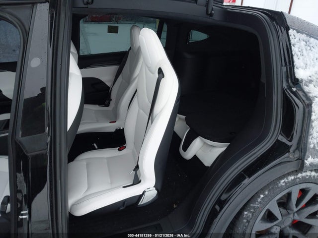 2023 TESLA MODEL X 7SAXCBE65PF397668 Photo 7