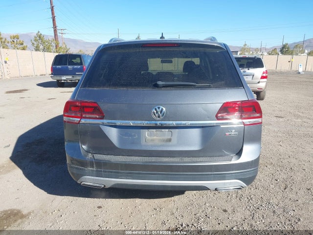 1V2GR2CA2JC545572 Volkswagen Atlas 3.6l V6 S